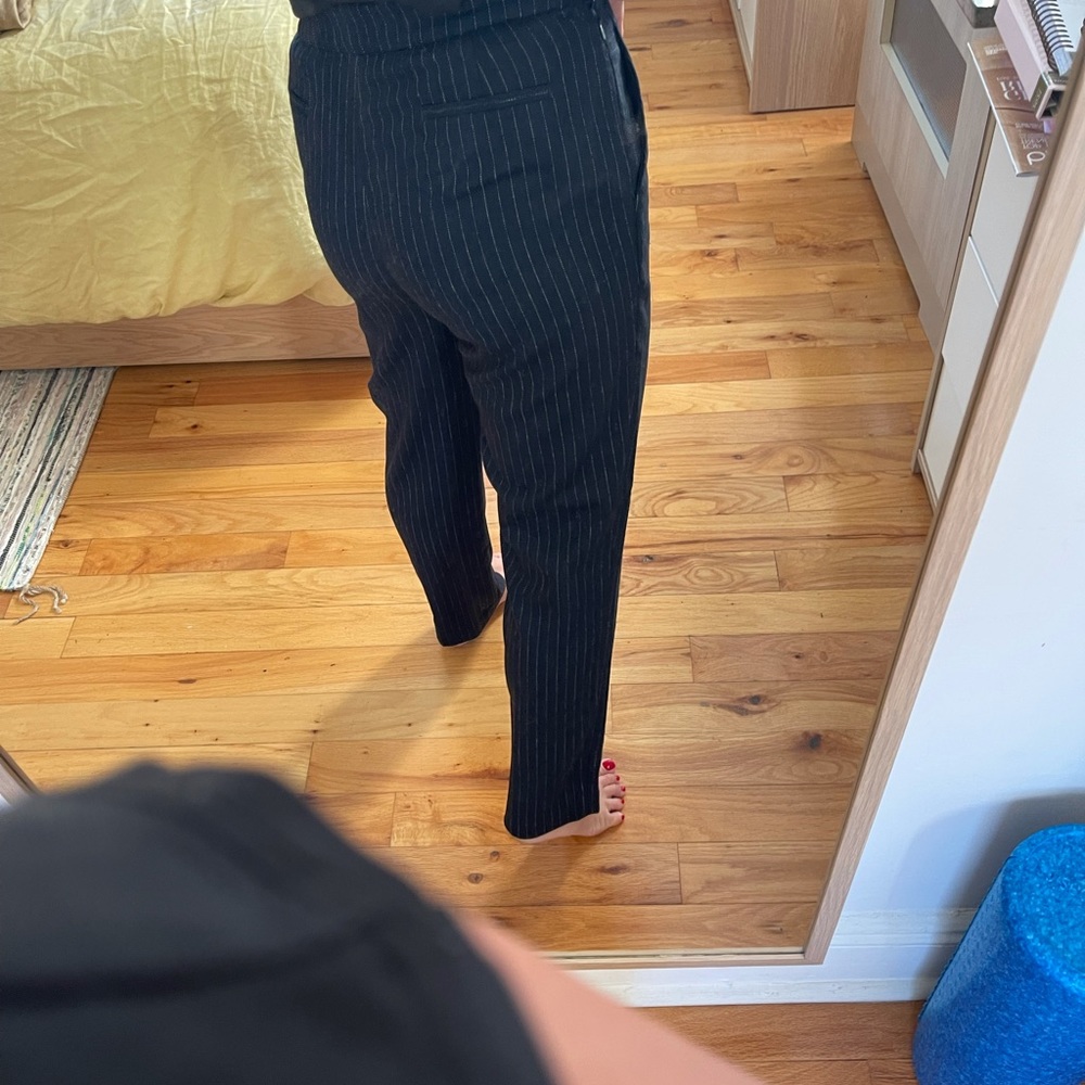 Classy pants - Picture 4 of 6